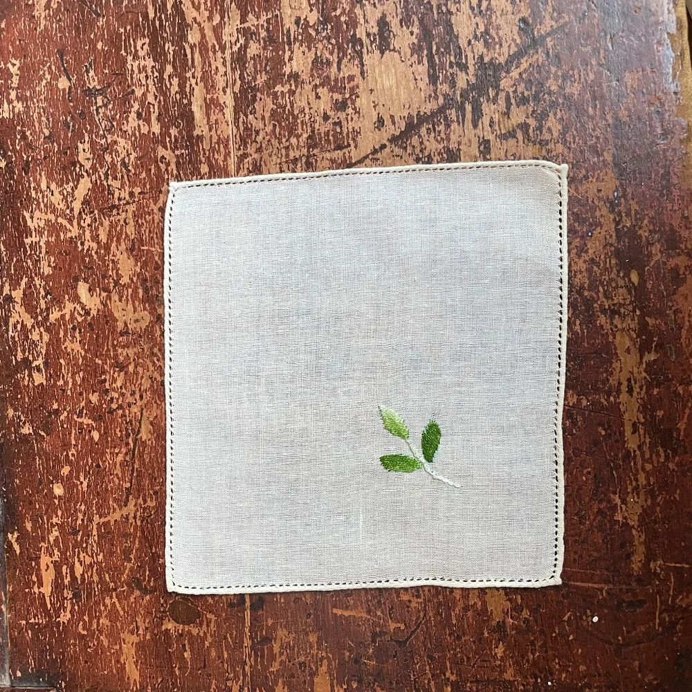 vintage linen napkins - Picture 10 of 12